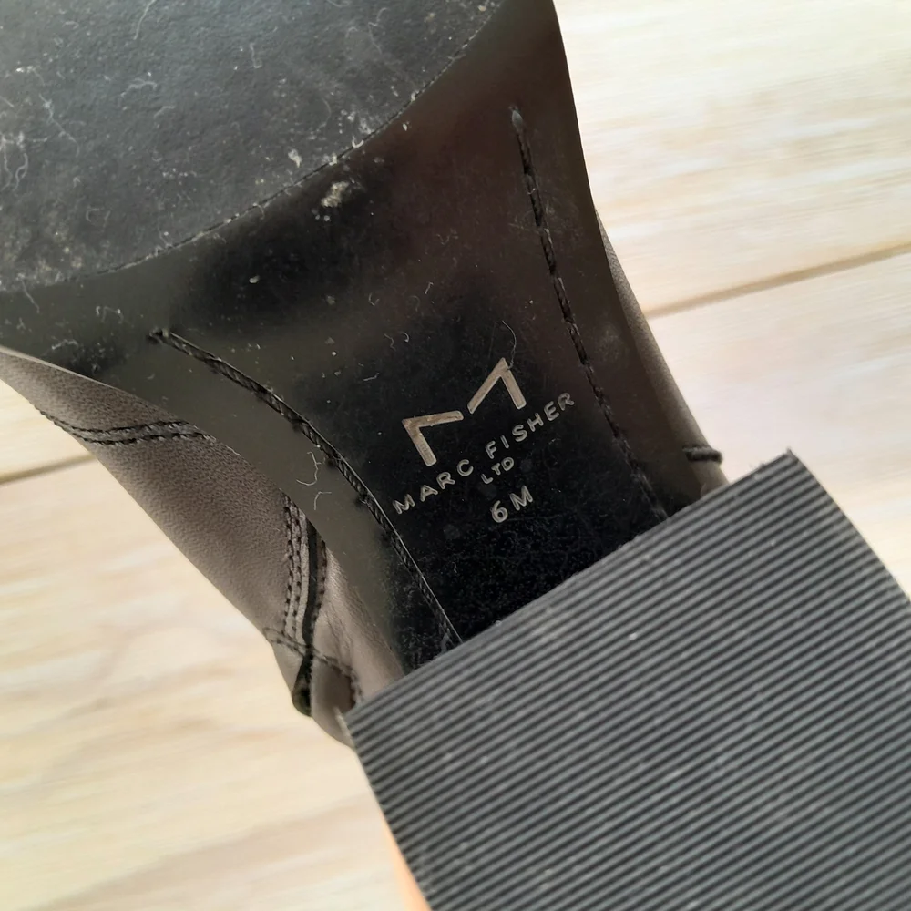 Marc Fisher Black Leather Block Heel Boots Size 6